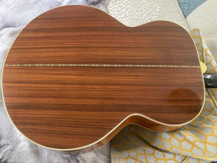 Gibson J200 Special
